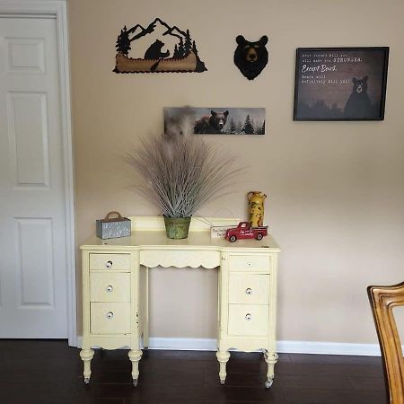 Cozy Pigeon Forge Home W Hot Tub Near River Exterior foto